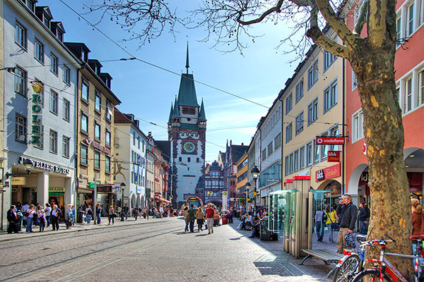 Einkaufsstraße in Freiburg im Breisgau